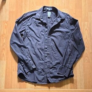 Gap long sleeve button down shirt
